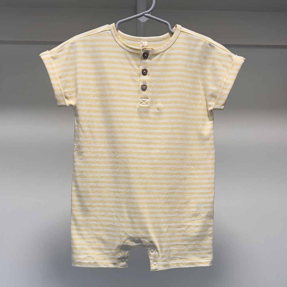 NWOT Quincy Mae romper 2-3yr